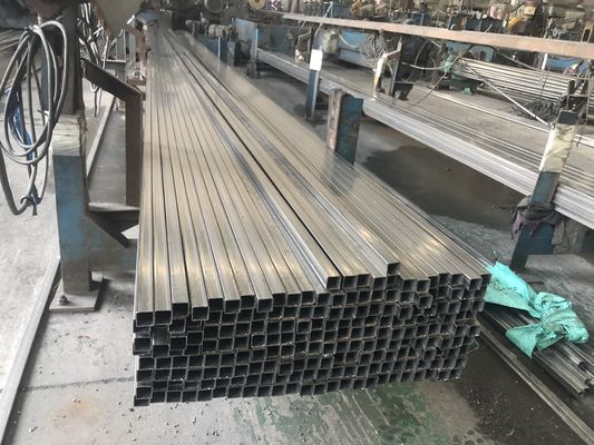 Quadrat-rostfreies nahtloses Stahlrohr 304 201 316 2205 2207 S31803